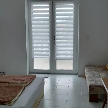 ベッド・アンド・ブレックファスト Zolka Vendeghaz