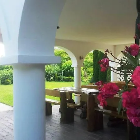 ベッド・アンド・ブレックファスト Zolka Vendeghaz