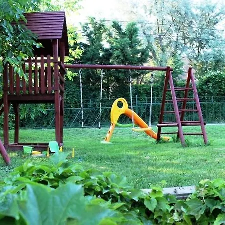 Zolka Vendeghaz ベッド・アンド・ブレックファスト 3*