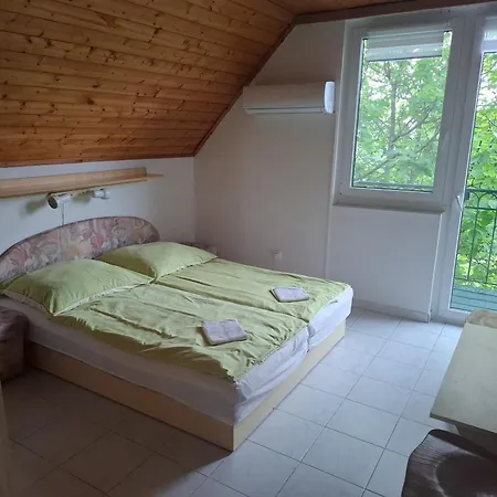 Zolka Vendeghaz Badacsonytomaj